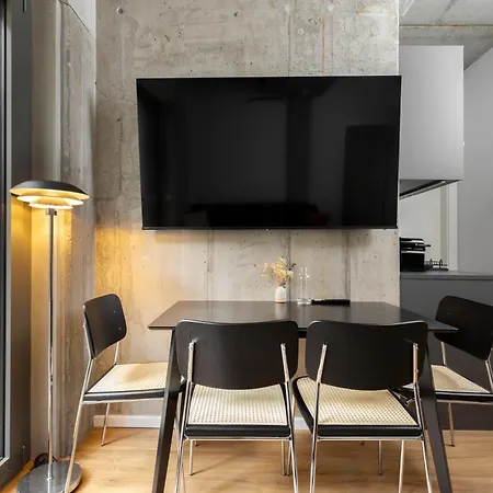 Global Living I Thegraf - East Side Gallery Aparthotel