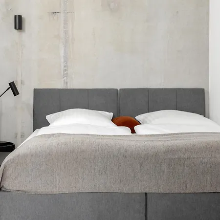 Aparthotel Global Living I Thegraf - East Side Gallery