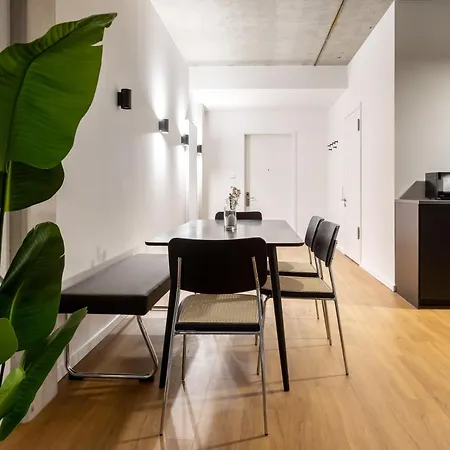 Global Living I Thegraf - East Side Gallery Aparthotel