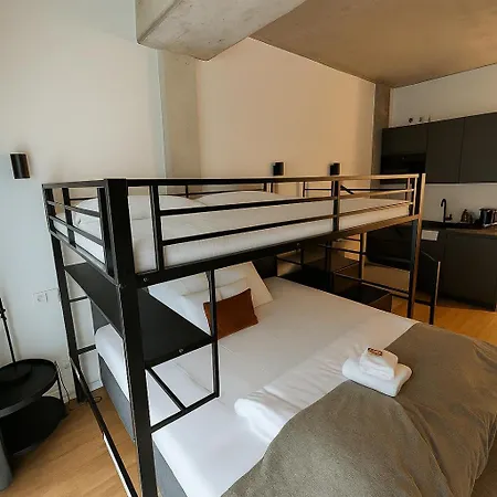 Aparthotel Global Living I Thegraf - East Side Gallery 3*