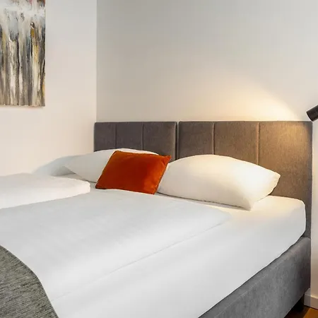 Aparthotel Global Living I Thegraf - East Side Gallery