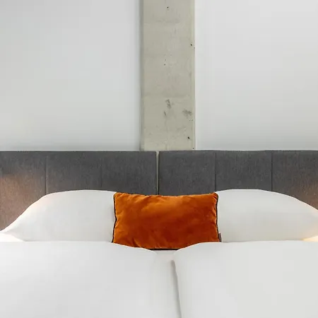 Apartahotel Global Living I Thegraf - East Side Gallery 3*