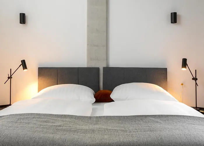 Aparthotel Global Living I Thegraf - East Side Gallery