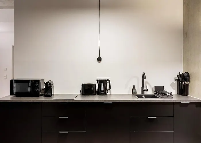 Global Living I Thegraf - East Side Gallery Aparthotel 3*