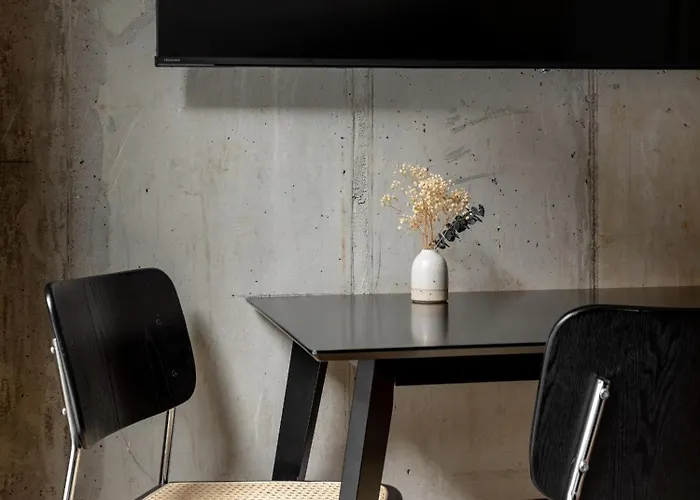 Global Living I Thegraf - East Side Gallery Apart Otel