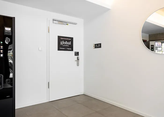 Global Living I Thegraf - East Side Gallery Apart Otel 3*